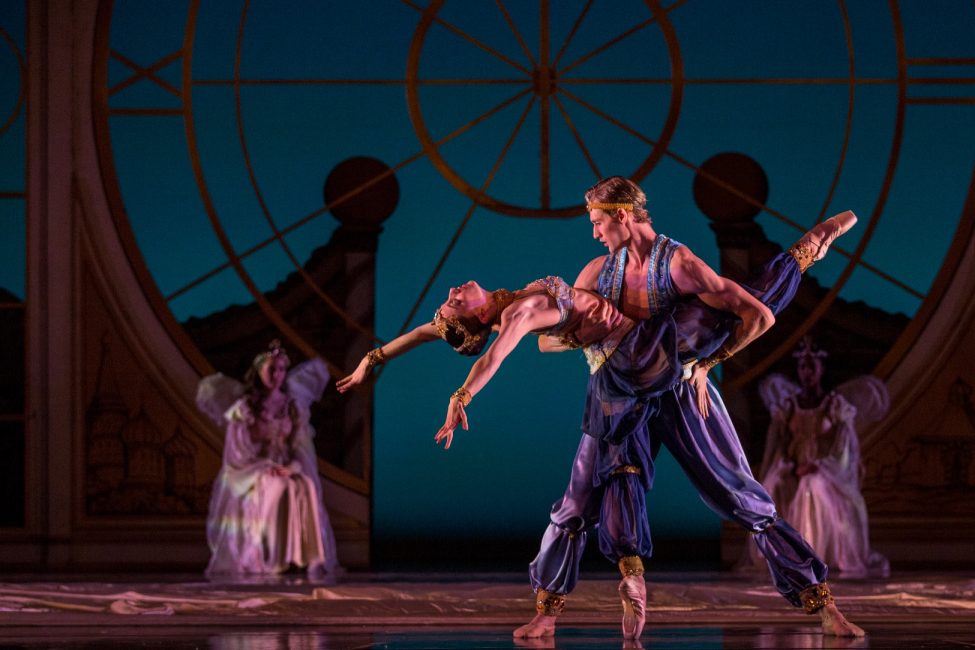 Arabian Dancers in the Nutcracker