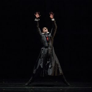 David Ward as Dracula