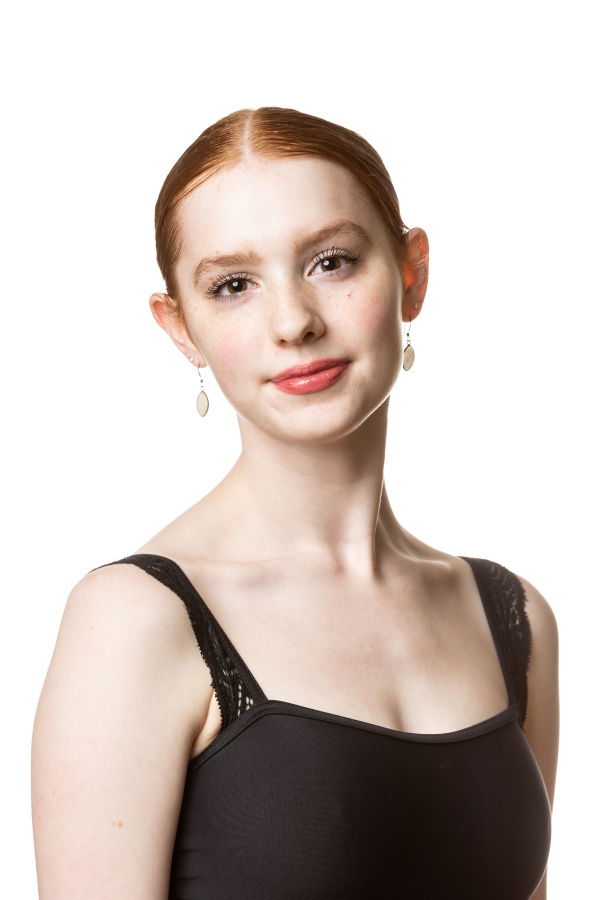 Photo of BalletMet Trainee Carolina Siddoway