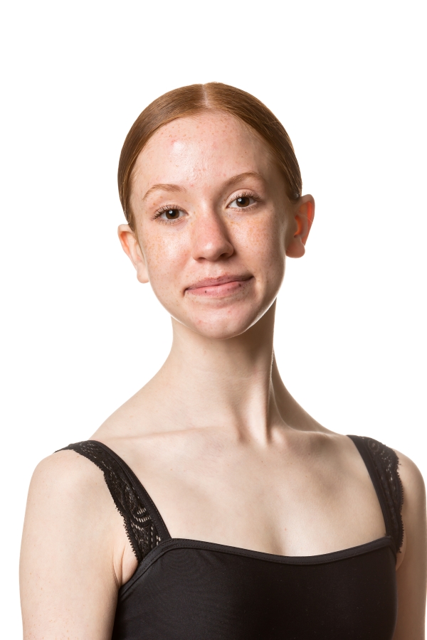 Photo of BalletMet Trainee Julia Willard