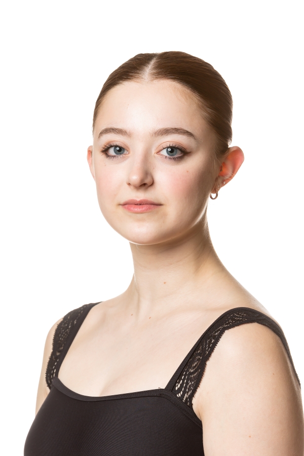 Photo of BalletMet Trainee Macey McGoldrick