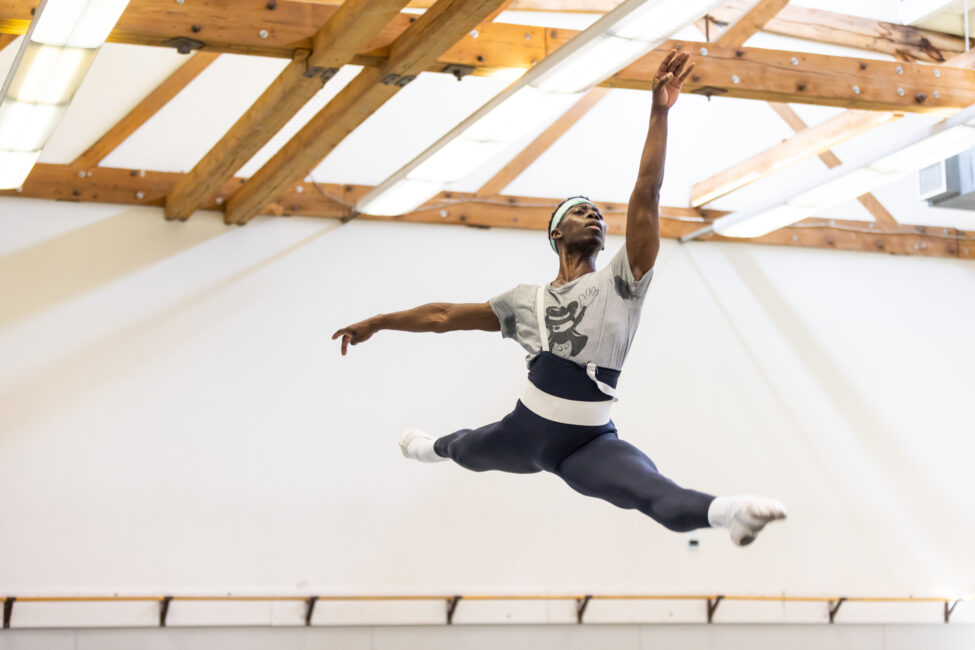 BalletMet Dancers rehearsing Swan Lake