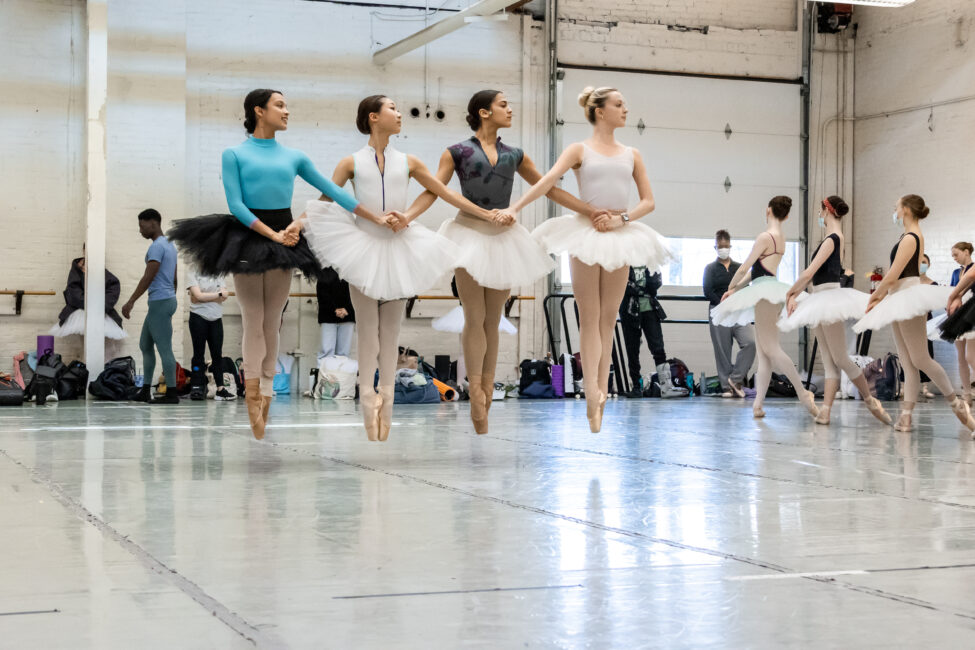 BalletMet Dancers rehearsing Swan Lake