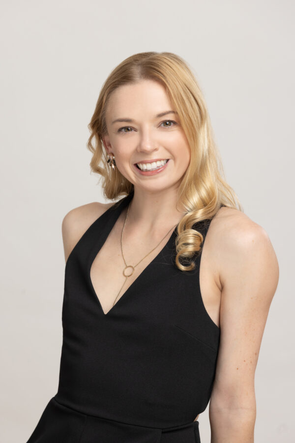 Headshot of BalletMet Company Dancer Jessica Brown