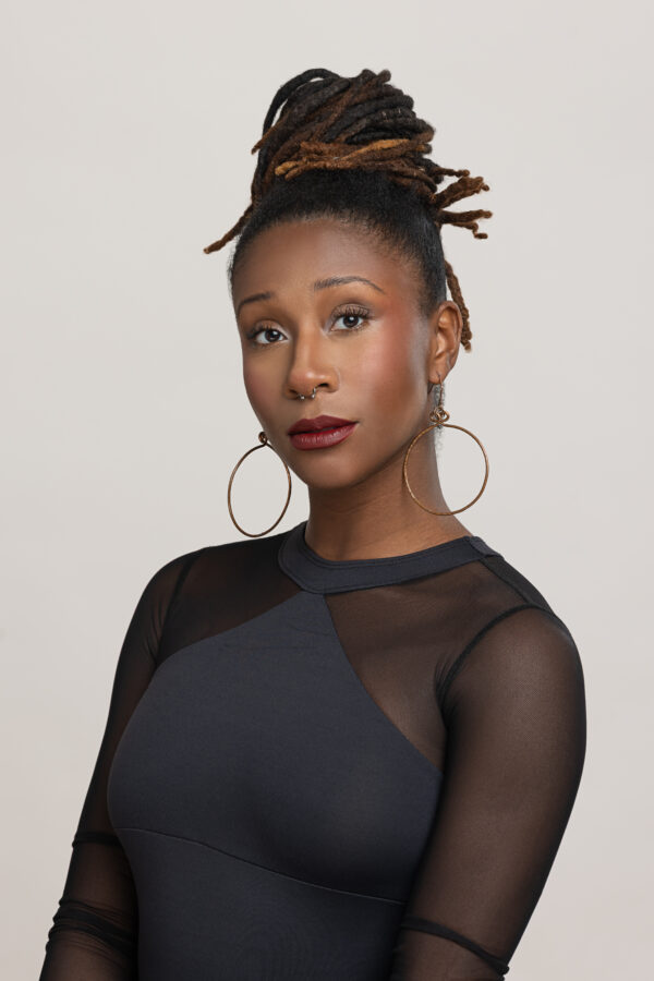 Headshot of BalletMet Company Dancer Victoria Watford